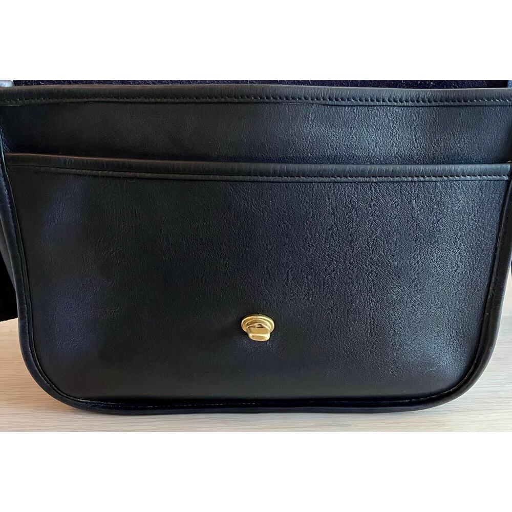 Vintage Coach Court Bag Black Leather Turnlock Crossbody USA Made Style 0069 - Picture 8 of 13